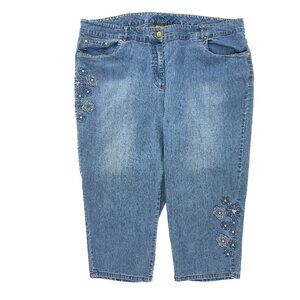 Ruby Rd. Crop Flower Detail Women's size 20W Medium Wash Blue Denim Jeans